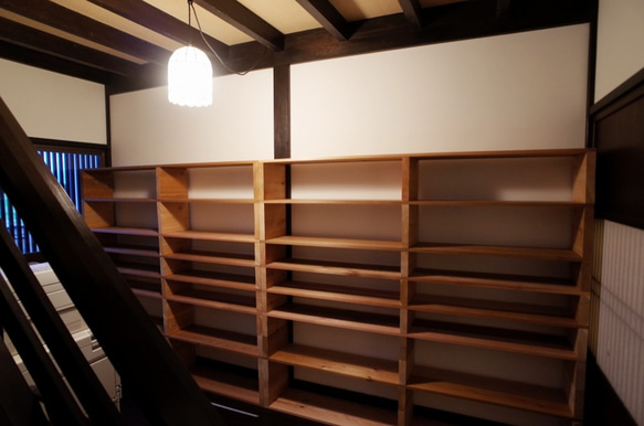 積み板の棚 /STACKED TIMBER SHELF 9枚目の画像