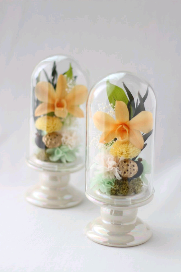 《受注生産品》ガラスドーム仏花（イエローカラー）　プリザーブドフラワー使用 3枚目の画像
