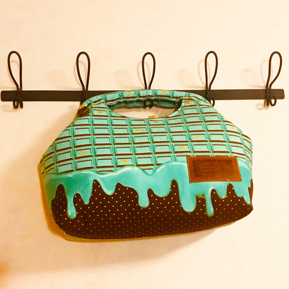 とろけるミントチョコ柄ドクターズバッグ M 1枚目の画像