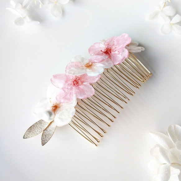 Everpink Sakura. 本物のお花　ソメイヨシノと早咲き桜の髪飾り　簪ヘアコーム　コットンパール/リーフ　 9枚目の画像