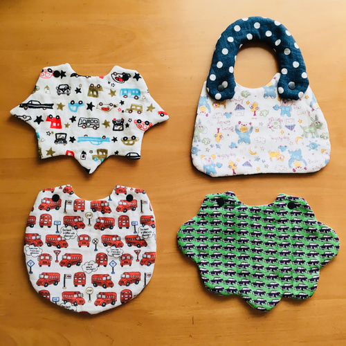 A4用紙版】着せ替えリバーシブルスタイ 型紙 4種類セット 型紙 kino