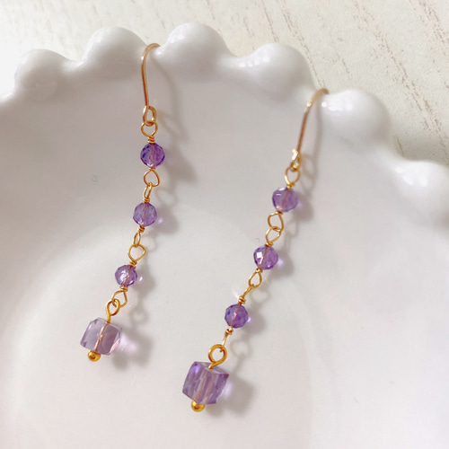 天然石／アメジストのロングピアス ピアス（フック・チェーン