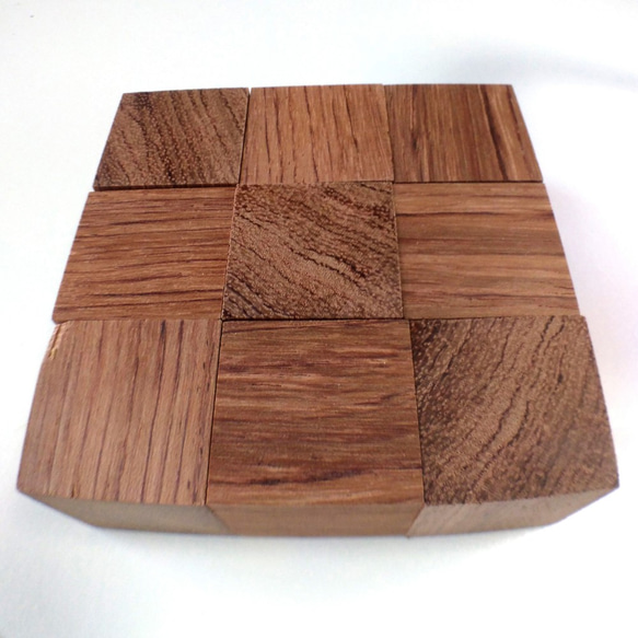 ▦きのかたち／cube「幻想の木たち（は）：ブビンガ、ゼブラウッド」│インテリア 無垢材 標本 キューブ 立体 4枚目の画像