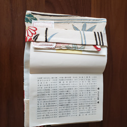 アンティーク着物から文庫本サイズ絹のブックカバー 3枚目の画像