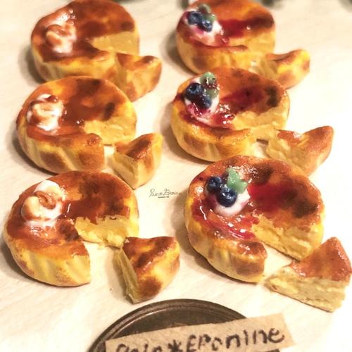 ミニチュア】バスクチーズケーキ(キャラメルナッツ) その他インテリア 