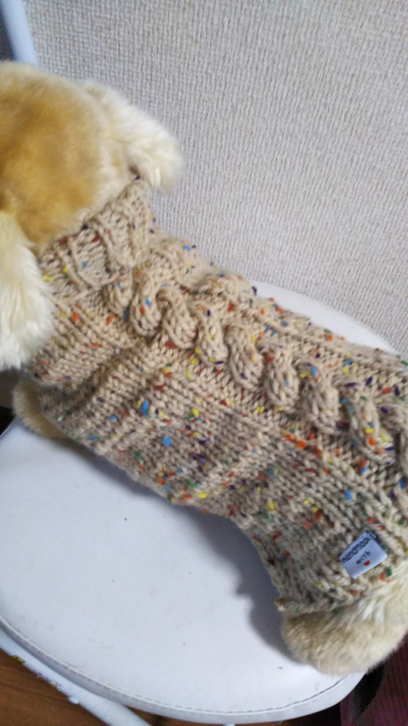 【犬用セーター】Mサイズベージュカラーツィードです 7枚目の画像