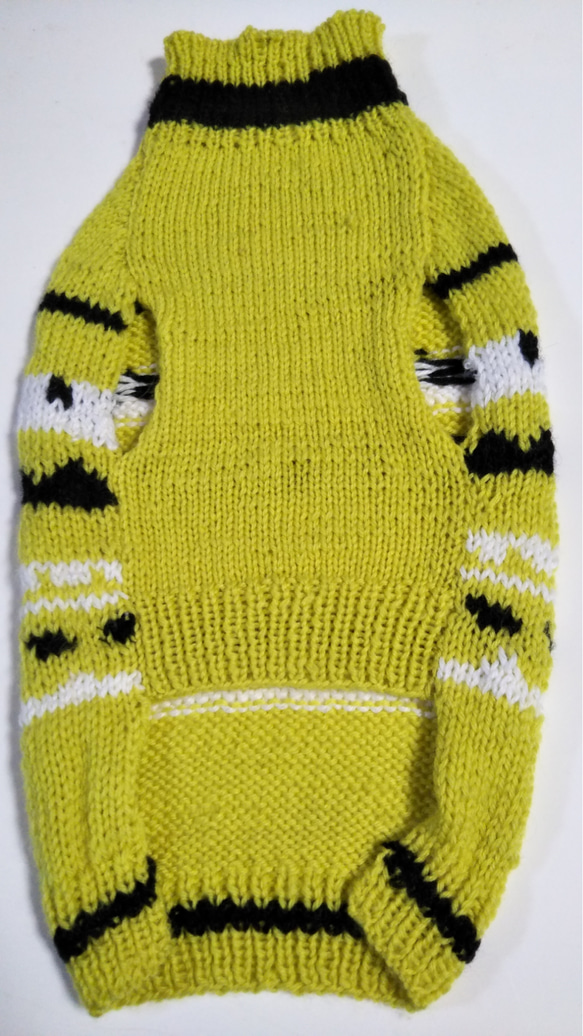 Mサイズ柔らかラムの編込みセーター 4枚目の画像