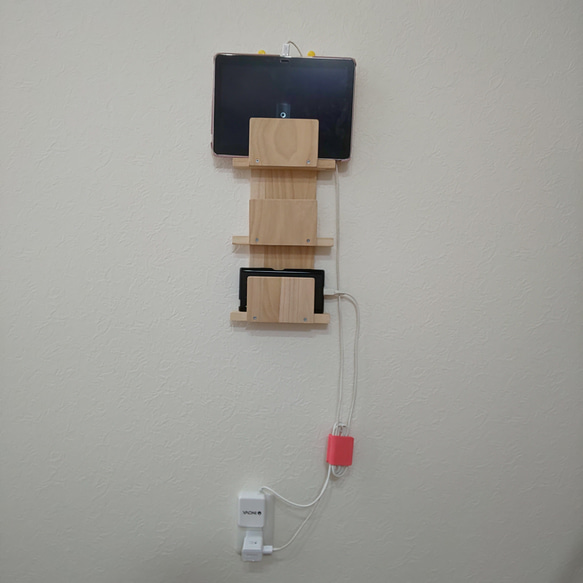 きみちゃんさま専用ページ 携帯＆タブレット用 充電壁掛けラック 壁掛けラック・ウォールシェルフ