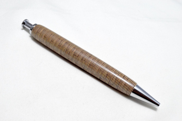 【寄木】手作り木製ボールペン クリッカブル パーカー替芯 4枚目の画像