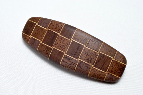 【寄木】手作り木製バレッタ　クロムメッキ金具 3枚目の画像