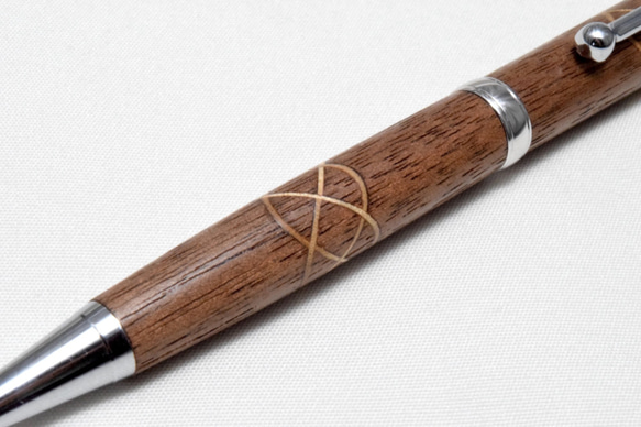 【ケルトノット】手作り木製ボールペン スリムライン CROSS替芯 2枚目の画像