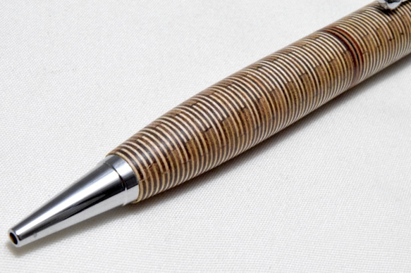 【層壓木地板】手工製作木製圓珠筆細線CROSS筆芯 第2張的照片
