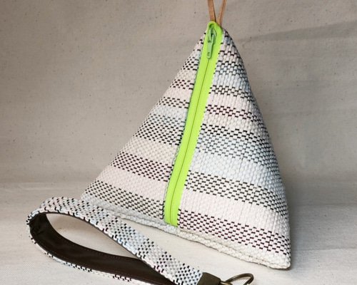 0_9b6d85f885d2deee784a76987fd7