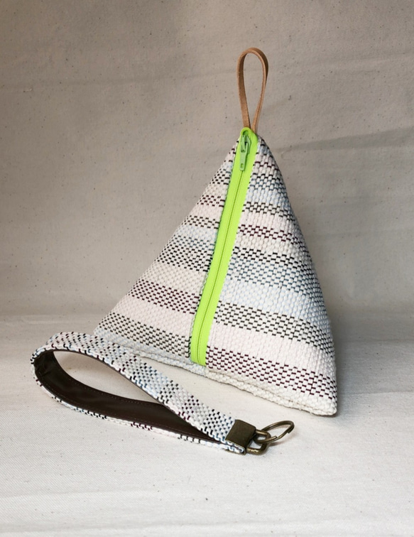 裂き織り 三角テトラのポーチ（小物入）＆キーリングセット ポーチ