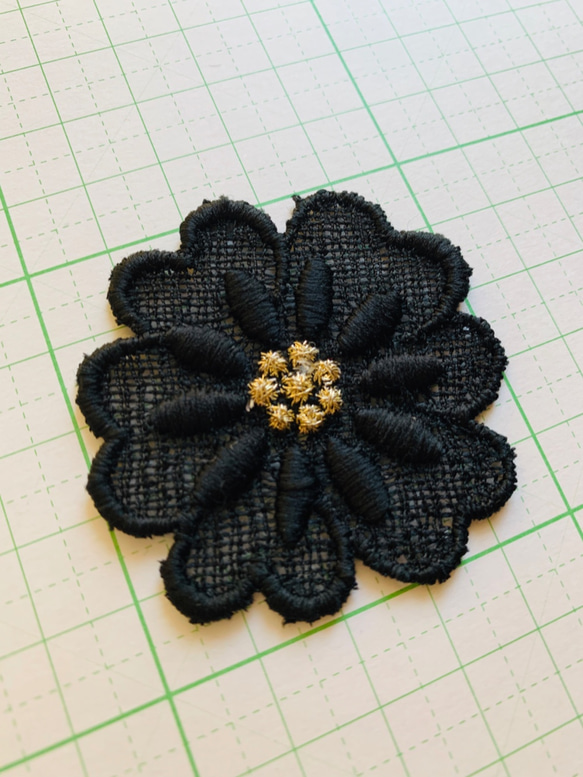 N o.284 レース刺繍モチーフ　花　黒　5枚セット 5枚目の画像