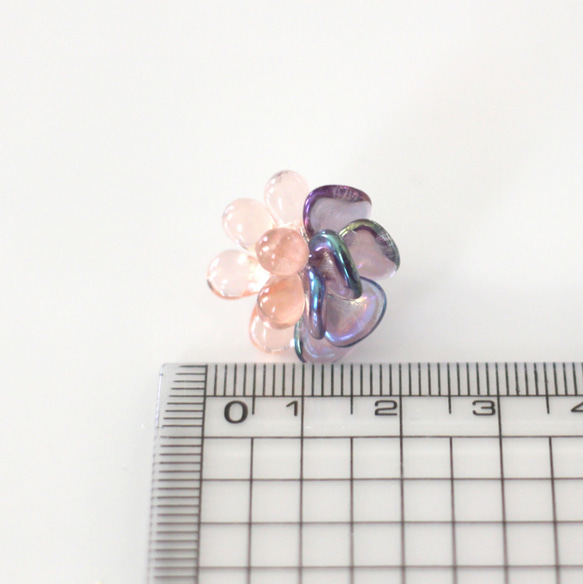 flower earrings (さくら×すみれ) 5枚目の画像