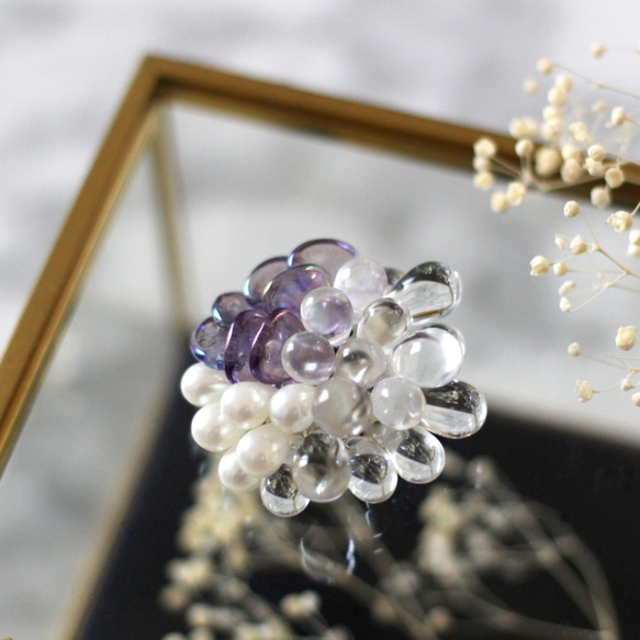 Pearl mix Brooch (violet×clear) 1枚目の画像