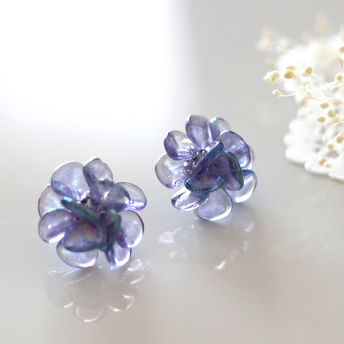【新入荷】本翡翠保証‼️天然翡翠　白氷種18Kゴールド梅花ピアス　両耳用　鑑定書付 新入荷】本翡翠保証‼️天然翡翠白氷種18Kゴールド梅花ピアス両耳