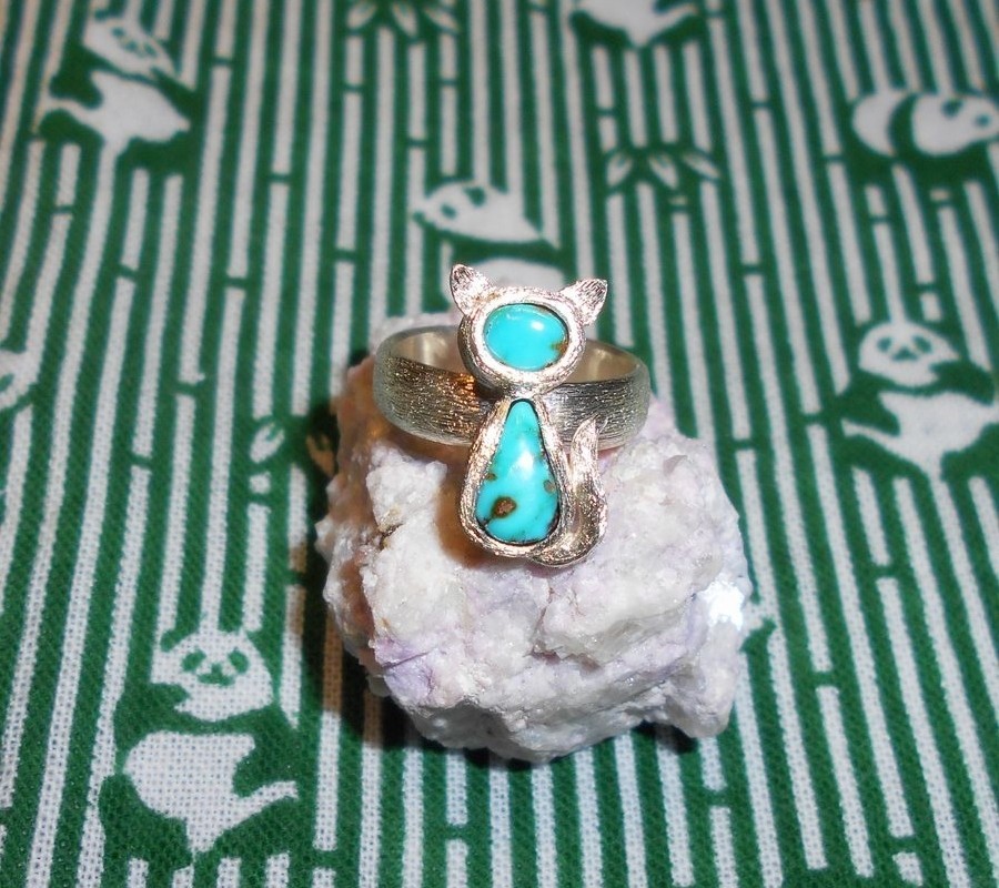 ターコイズ猫モチーフリング 　ﾘﾝｸﾞｻｲｽﾞ11.5 15,000円