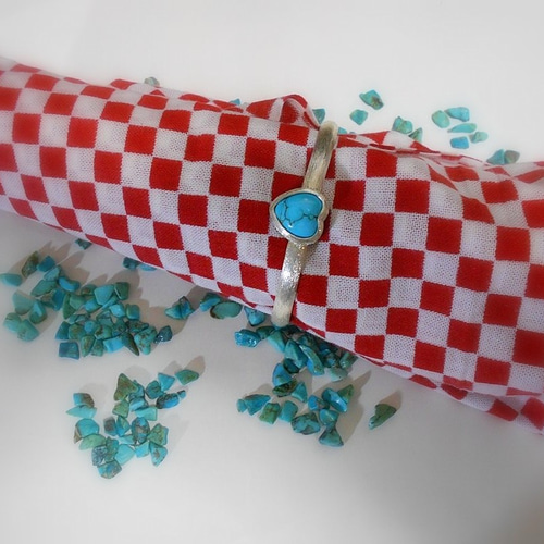 ハート　ターコイズ　バングル ハートターコイズバングル