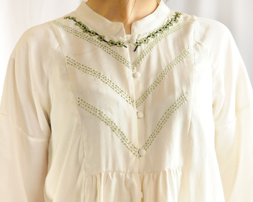 赤毛のアン 手刺繍チュニック・ブラウス、(受注）アンティーク