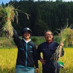 つぶつぶ美味しい！石川県産《2kg》コシヒカリアモーレ 6枚目の画像