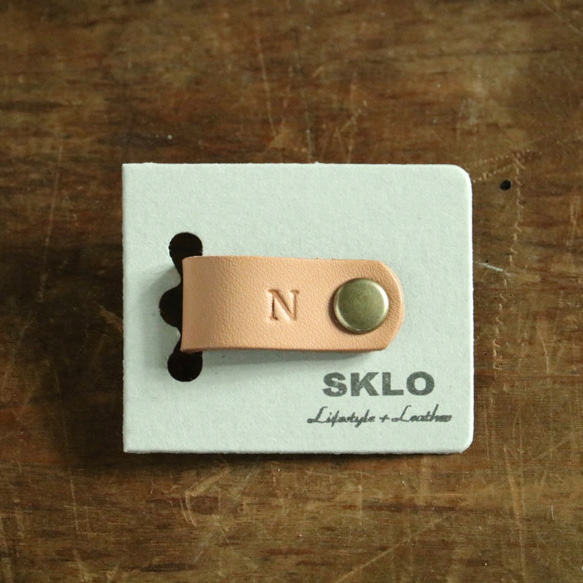 一個簡單的電線固定器，您不會丟失（包含免費的初始雕刻） 第9張的照片