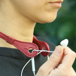 更新！耳機頸托iHooc High Edition（酒紅色） 第2張的照片