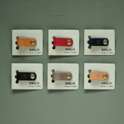 一組 3 個簡易電線固定器，可防止電線遺失（免費首字母雕刻） 第3張的照片