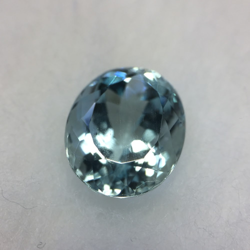 宝石 アクアマリン 1.37ct ルース 約7.45×約5.56×約4.34mm