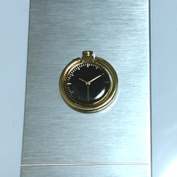 スタイリッシュ時計柄リング付きシルバースマホケース 1枚目の画像