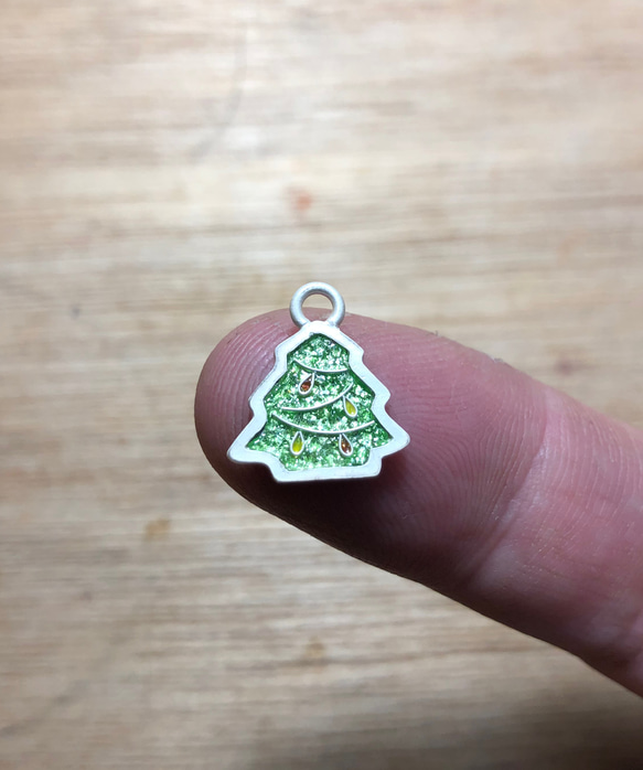 銀琺瑯聖誕樹墜飾 第3張的照片