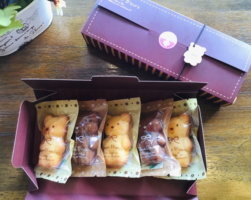 Lucky Cream Chocolate様くまちゃんクッキーのバッグチャーム