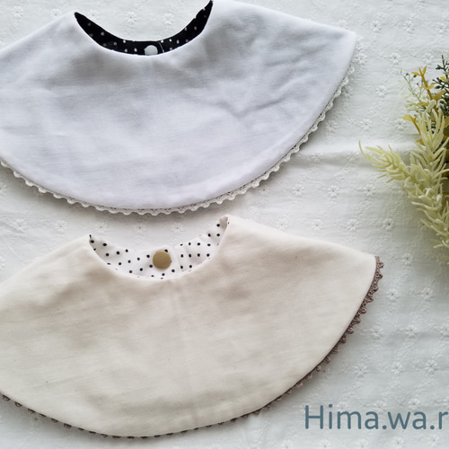 まあるいスタイ❁﻿ドット＋コットンレース スタイ・よだれかけ Hima.wa 