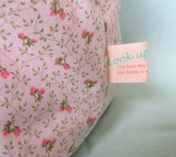 sale 【ちょうちょリボンのお弁当袋】ピンクの小花柄×サーモンピンク【内側はピンクギンガム】 5枚目の画像