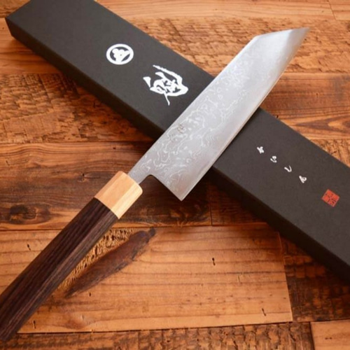 新品 鞘付き ダマスカス筋引き包丁 200mm 天然レッドパッカ柄 鞘付き ダマスカス筋引き包丁 200mm 天然レッドパッカ柄 堺孝行