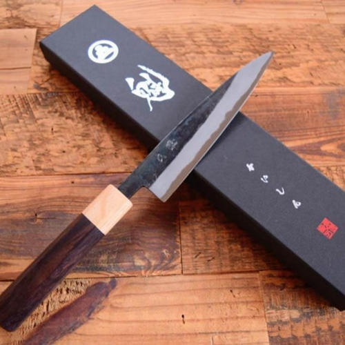 手造り鍛造 昔ながらの黒打ち ペティナイフ 135mm 包丁 紫檀 (ローズ