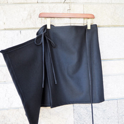 暖か便利グッツ　　カシミヤ混ウールブラックフリーサイズ　巻きスカート 7枚目の画像