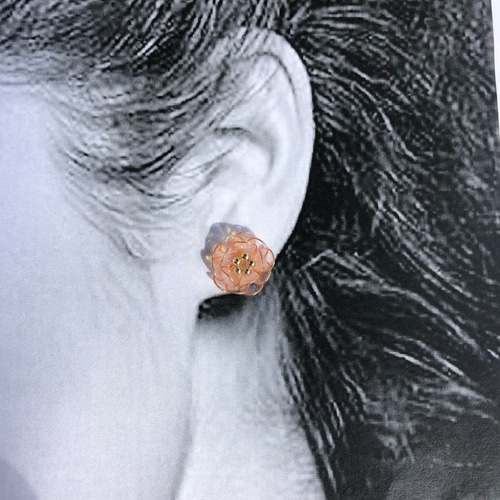 桃の花ピアス ピアス(スタッド・一粒) yasaka 通販 6946741 桃の花ピアス ピアス(スタッド・一粒) yasaka 通販 6946741