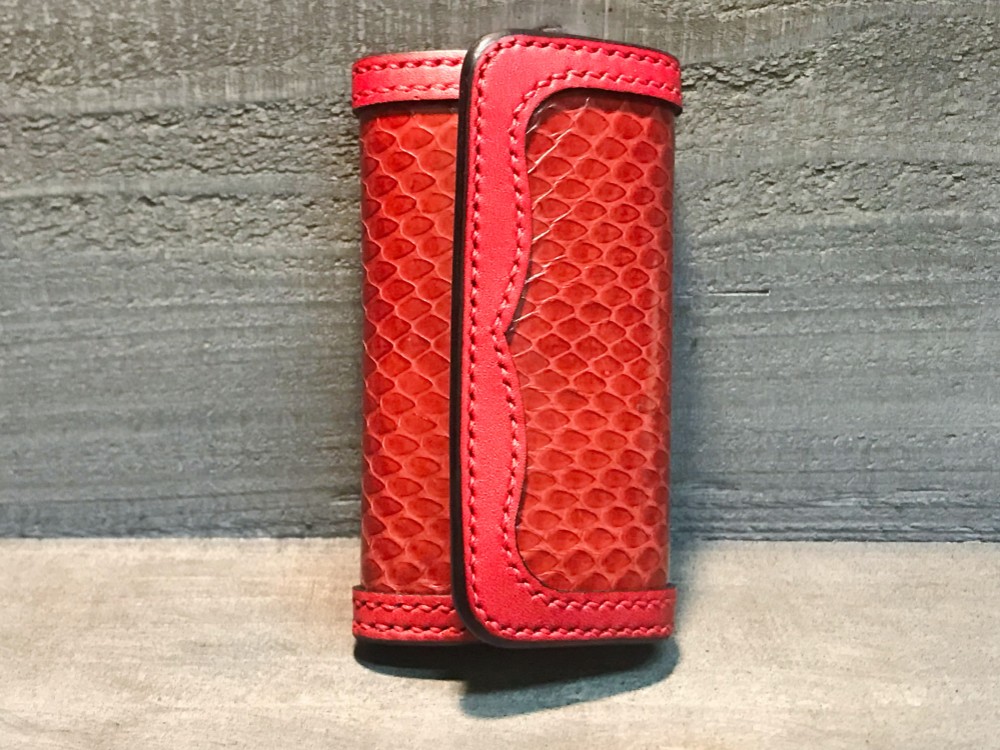 キーケース コブラ革 サドルレザー ヘビ革 手縫い 蛇革 革小物 レザークラフト ハンドクラフト 革 限定品 新品未使用