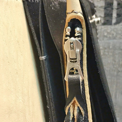 トラッカーウォレット サドルレザー 革財布 レザークラフト 革小物 手縫い ハンドクラフト レザーウォレット 新品未使用 6枚目の画像