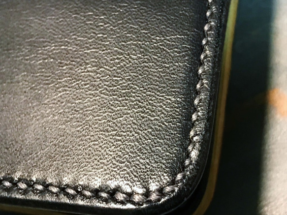 トラッカーウォレット サドルレザー 革財布 レザークラフト 革小物 手縫い ハンドクラフト レザーウォレット 新品未使用 8枚目の画像