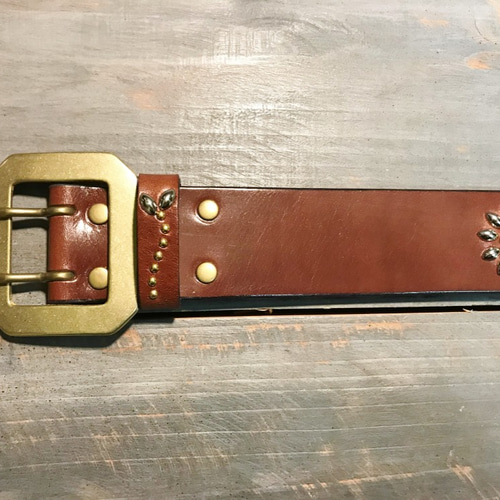 スタッズベルト サドルレザー フラワー 革ベルト ハンドメイド レザー