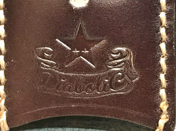 スタッズキーホルダー コードバン 手縫い 革小物 鍵カバー レザークラフト ハンドクラフト 馬革 限定品 新品未使用 3枚目の画像