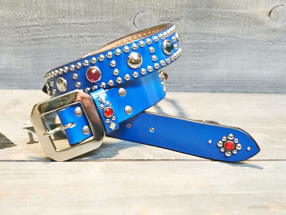 スタッズベルト サドルレザー レザーベルト バイカーズ 革ベルト ハンドクラフト レザークラフト 革小物 新品未使用