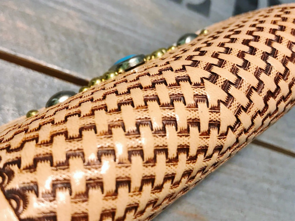 キーケース サドルレザー バスケット柄 レザーキーケース 手染め 手打ち 手縫い レザークラフト 革小物 新品未使用 皮、革、レザー YW1263950757(9750円)