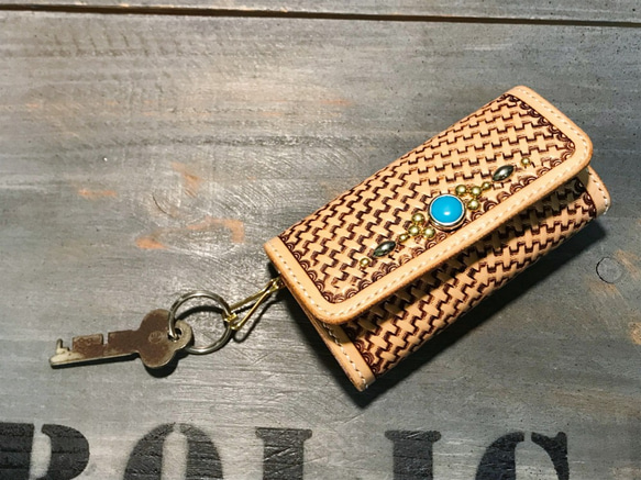 キーケース サドルレザー バスケット柄 レザーキーケース 手染め 手打ち 手縫い レザークラフト 革小物 新品未使用 皮、革、レザー YW1263950757(9750円)