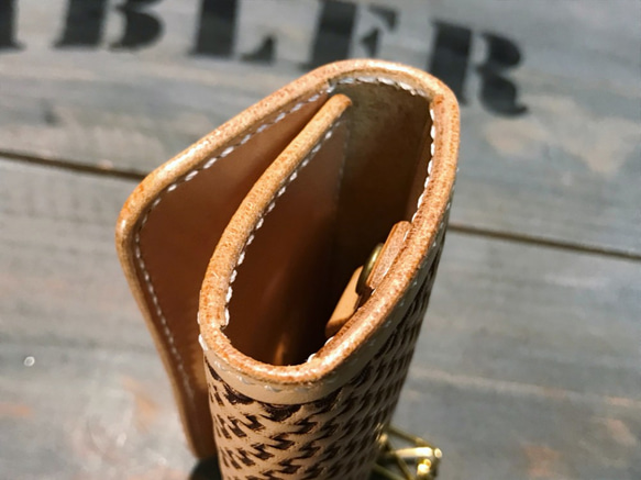 キーケース サドルレザー バスケット柄 レザーキーケース 手染め 手打ち 手縫い レザークラフト 革小物 新品未使用 皮、革、レザー YW1263950757(9750円)