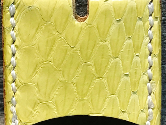 キーカバー コブラ革 スタッズキーカバー 手縫い ヘビ革 レザークラフト 革小物 ハンドクラフト 限定品 新品未使用 3枚目の画像