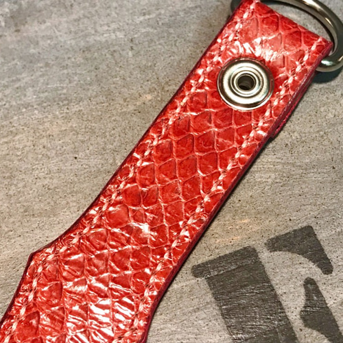 キーループ コブラ革 サドルレザー ヘビ革 ベルトキーループ